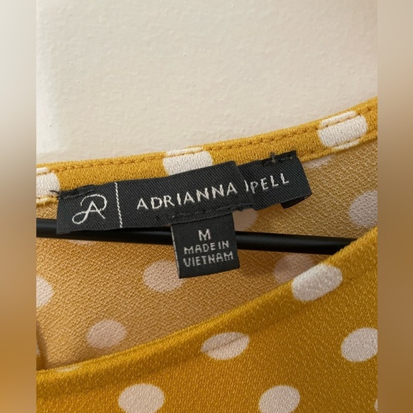 Adrianna Papell Yellow Polka-Dot 3/4 Sleeve Blouse Shirt Size Medium EUC - Picture 2 of 8